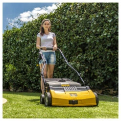 Brosseuse électrique Aspirante Pour Gazon Synthétique - Garland 502 E-v19 -Karch Jardin Magasin 6470a6e787e834.62583657