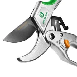 Ciseaux De Jardin Cacatoes Avec Cliquet Pivotant 215 Mm 9 Ciseaux De Jardin Cacatoes Avec Cliquet Pivotant 215 Mm -Karch Jardin Magasin 64798cc314de79.98911219